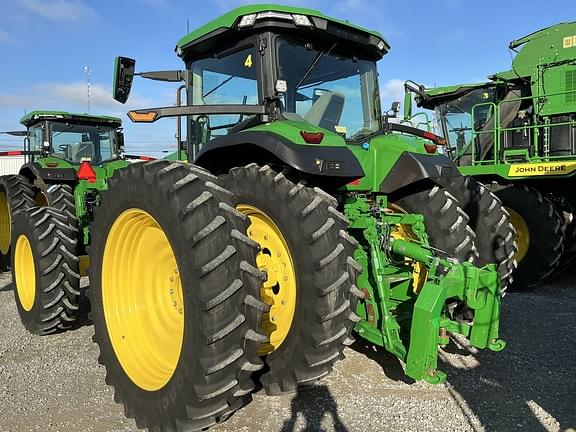 Image of John Deere 8R 310 equipment image 3