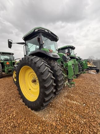 Image of John Deere 8R 310 equipment image 3
