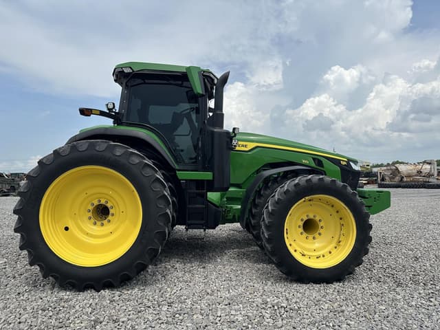 Image of John Deere 8R 310 equipment image 3