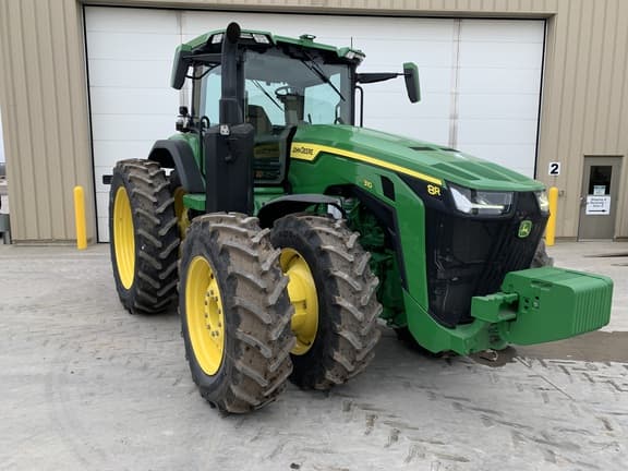 Image of John Deere 8R 310 equipment image 1