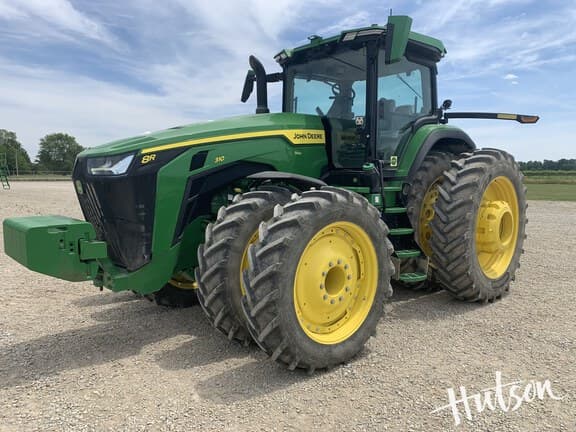Image of John Deere 8R 310 equipment image 2