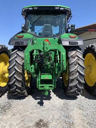 Image of John Deere 8R 310 equipment image 4