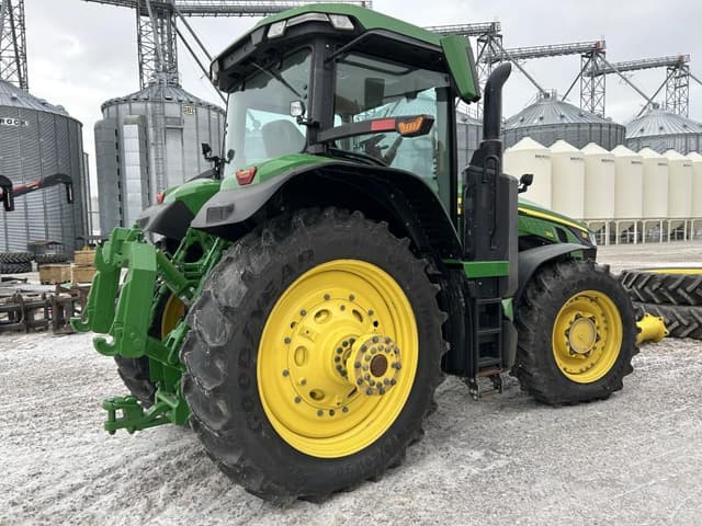 Image of John Deere 8R 310 equipment image 3