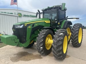 2022 John Deere 8R 310 Image