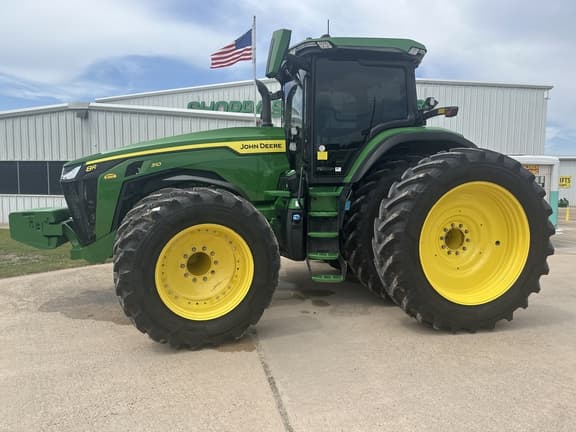 Image of John Deere 8R 310 equipment image 1