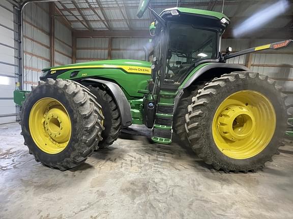 Image of John Deere 8R 310 Primary image