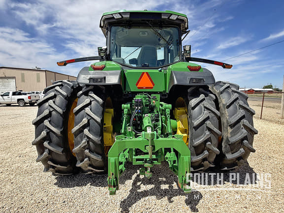 Image of John Deere 8R 310 equipment image 3