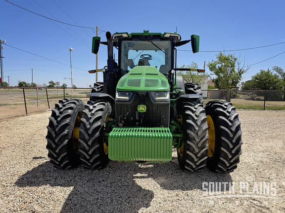 Image of John Deere 8R 310 equipment image 2