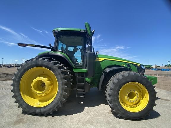 Image of John Deere 8R 310 equipment image 1