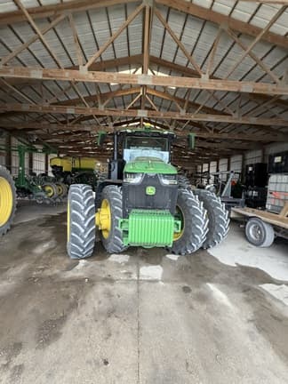Image of John Deere 8R 310 equipment image 1