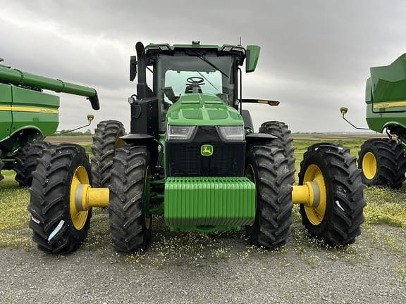 Image of John Deere 8R 310 equipment image 1