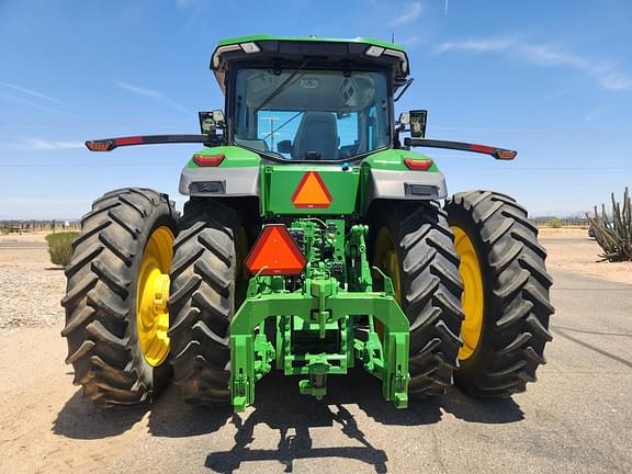 Image of John Deere 8R 310 equipment image 2