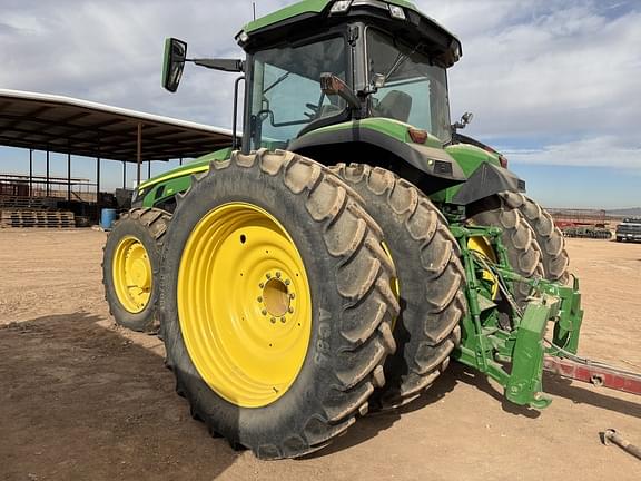 Image of John Deere 8R 310 equipment image 1