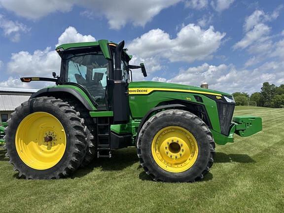 Image of John Deere 8R 310 equipment image 2