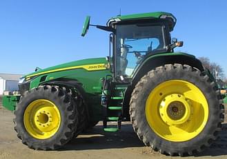 Main image John Deere 8R 310 5