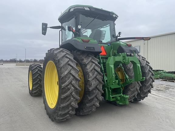 Image of John Deere 8R 310 equipment image 1