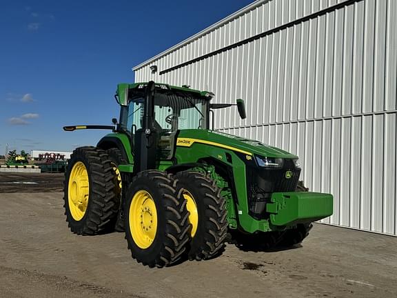 Image of John Deere 8R 310 equipment image 1