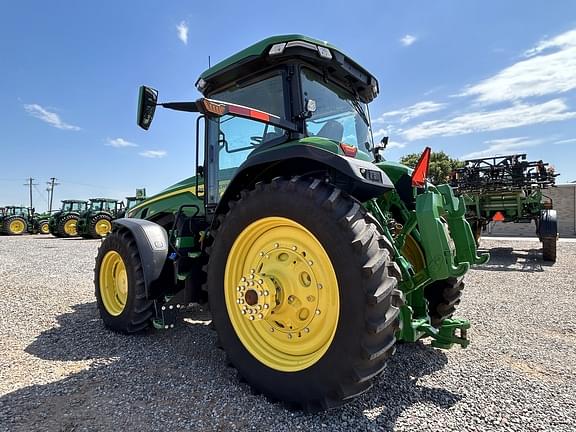 Image of John Deere 8R 310 equipment image 1