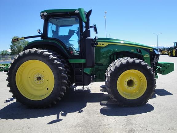 Image of John Deere 8R 310 equipment image 4