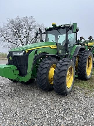 Image of John Deere 8R 310 equipment image 1