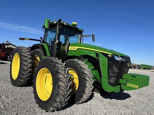 Image of John Deere 8R 310 equipment image 1