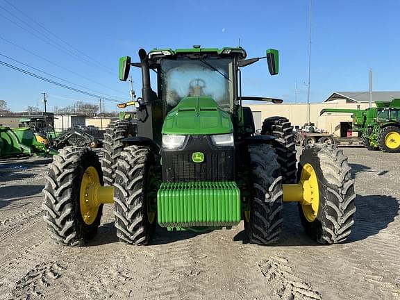 Image of John Deere 8R 310 equipment image 1