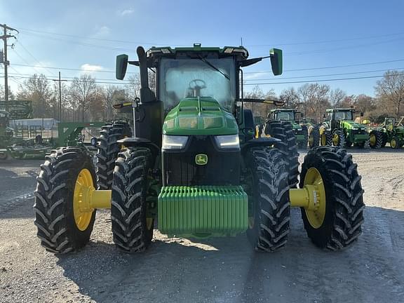 Image of John Deere 8R 310 equipment image 2