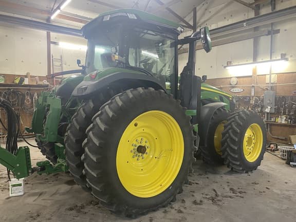 Image of John Deere 8R 310 equipment image 1