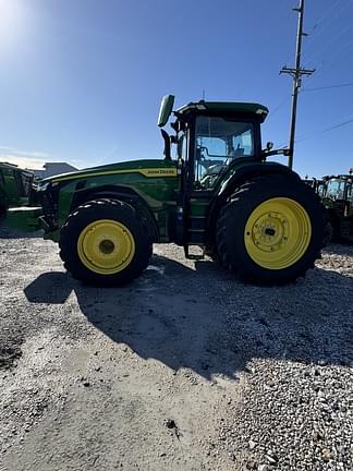 Image of John Deere 8R 310 equipment image 1