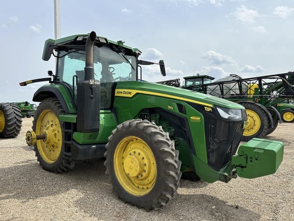 2022 John Deere 8R 310 Image