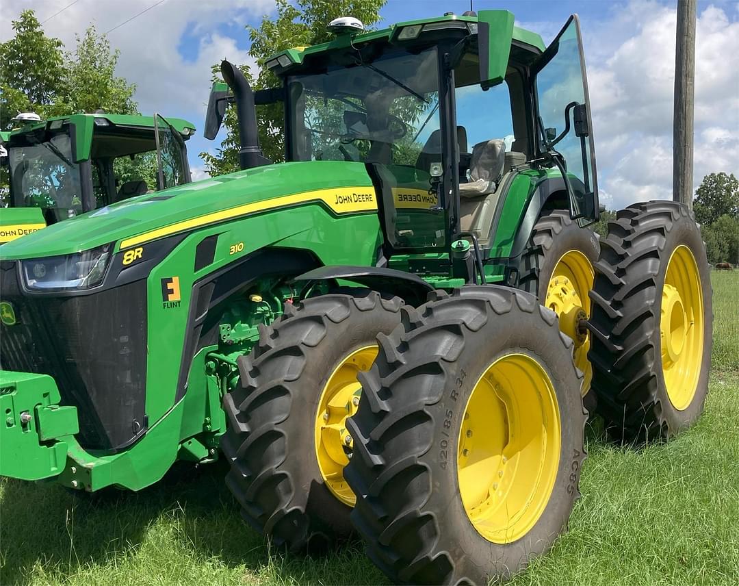 Image of John Deere 8R 310 Primary image