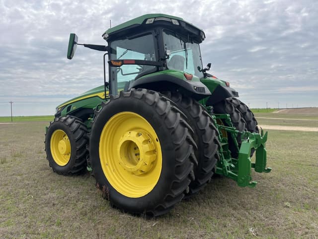 Image of John Deere 8R 310 equipment image 2
