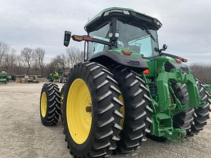 Main image John Deere 8R 310 9