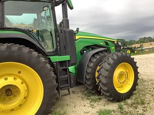 Main image John Deere 8R 310 10