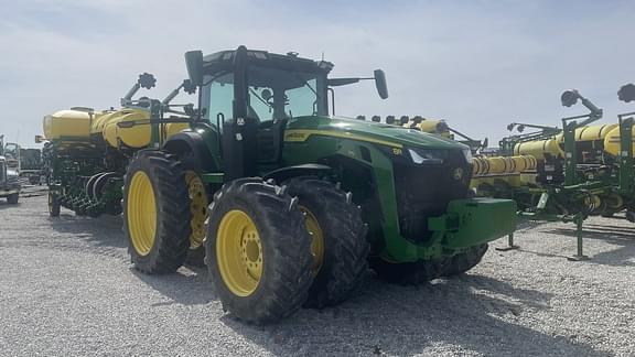 Image of John Deere 8R 310 equipment image 1