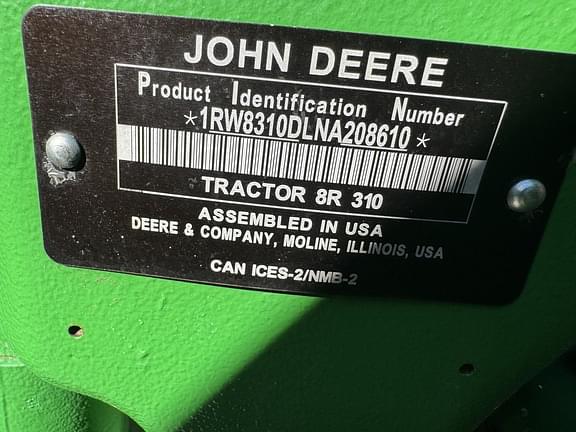 Image of John Deere 8R 310 equipment image 2