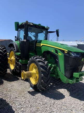 2022 John Deere 8R 310 Equipment Image0