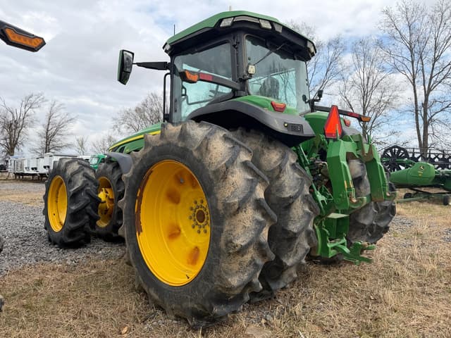Image of John Deere 8R 310 equipment image 3