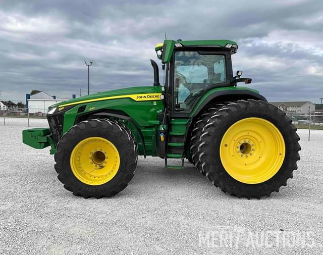 Image of John Deere 8R 310 equipment image 1