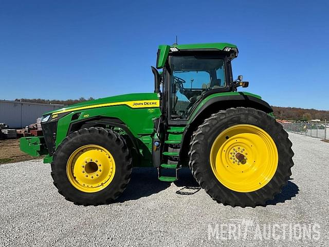 Image of John Deere 8R 310 equipment image 1