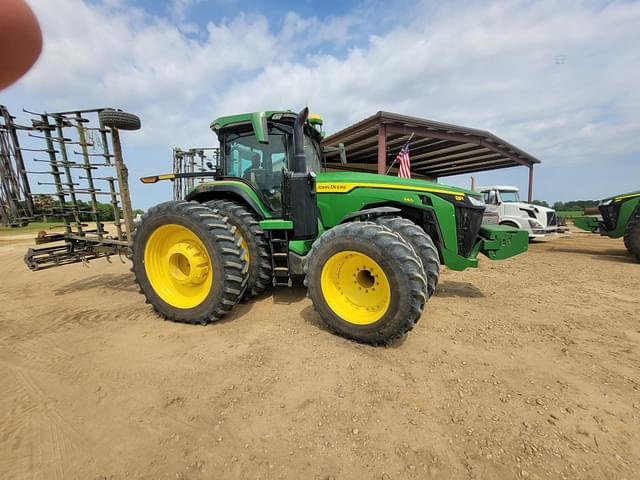 Image of John Deere 8R 340 equipment image 2