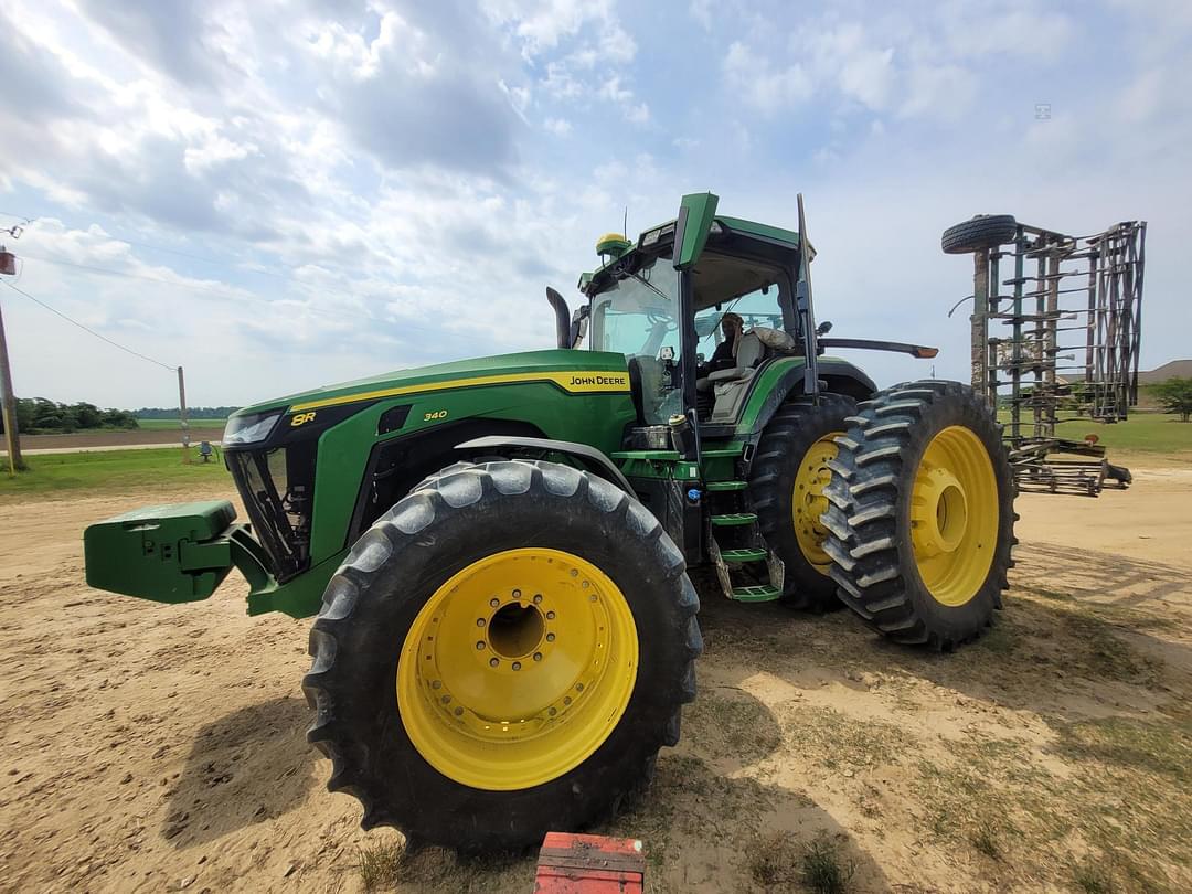 Image of John Deere 8R 340 Primary image