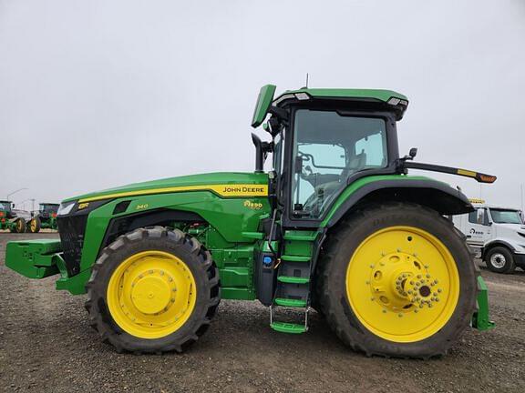 Image of John Deere 8R 340 equipment image 1