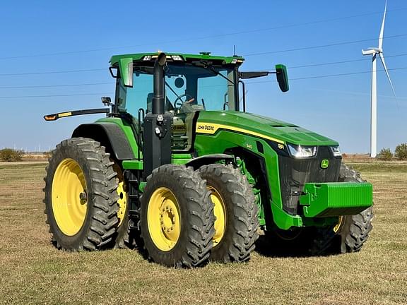 Image of John Deere 8R 340 Primary image