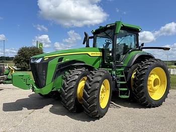 2022 John Deere 8R 340 Equipment Image0