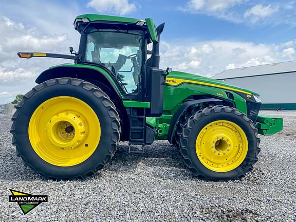 Image of John Deere 8R 340 equipment image 2