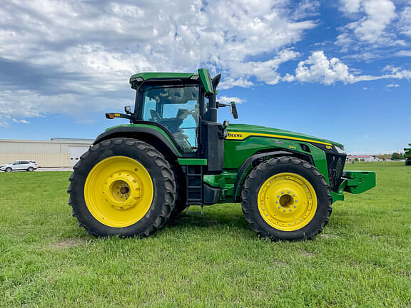 Image of John Deere 8R 340 equipment image 3