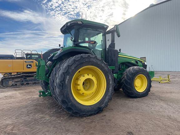 Image of John Deere 8R 340 equipment image 4