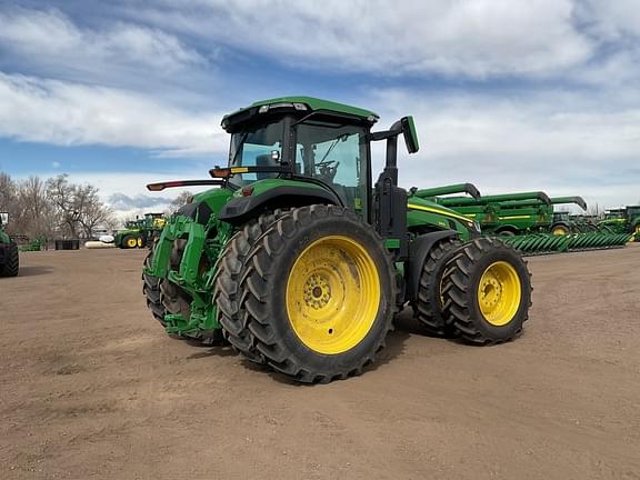 Image of John Deere 8R 340 equipment image 4