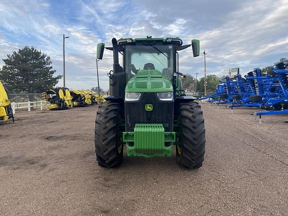 Image of John Deere 8R 340 equipment image 4